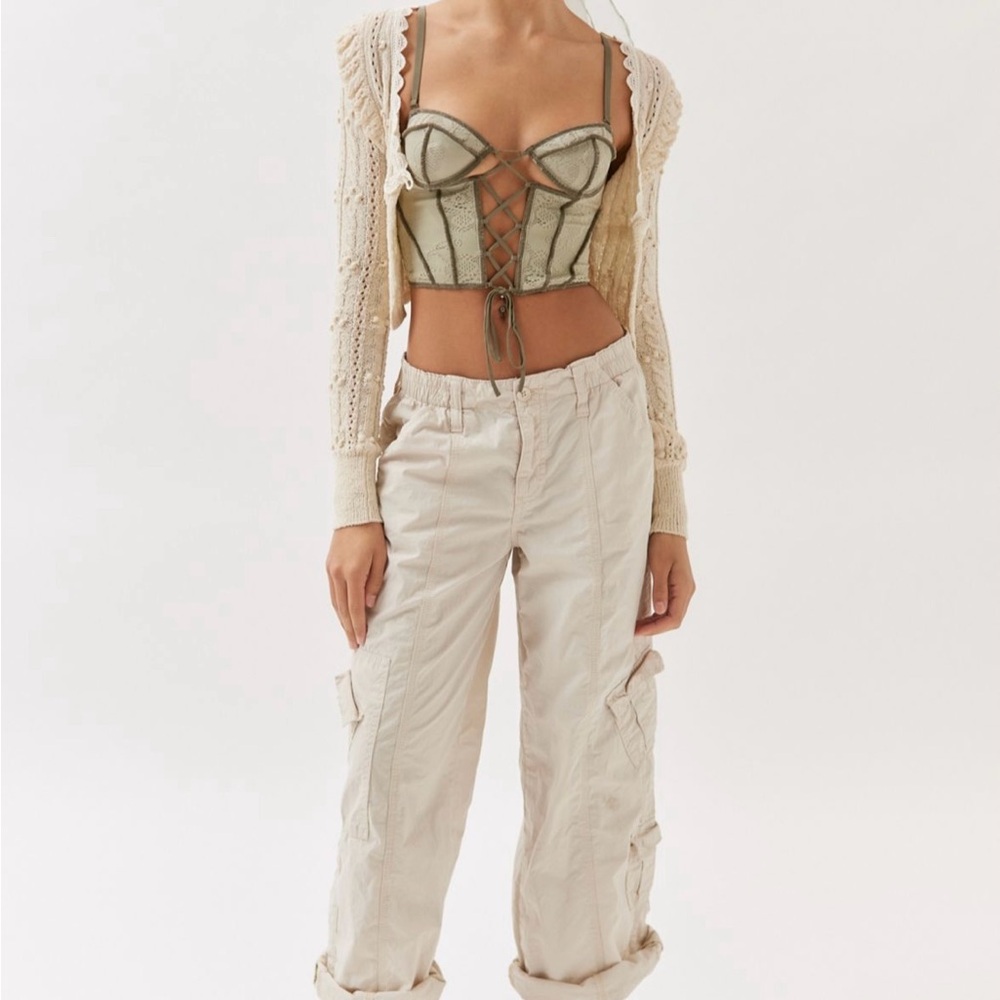 Urban outfitters out from under Amour lace Lace-up Corey's